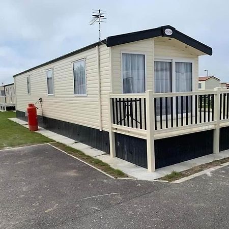 6 Berth Deluxe Caravan Palm Grove 42 Чапъл Сейнт Лионардс Екстериор снимка
